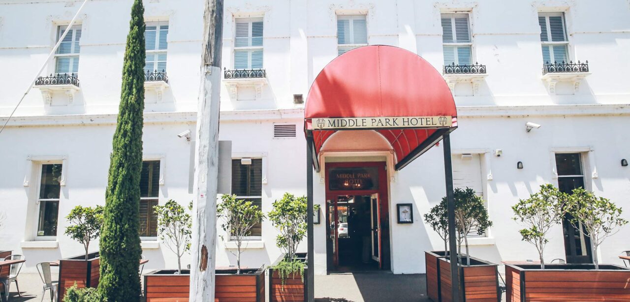 The entrance to the Middle Park Hotel.
